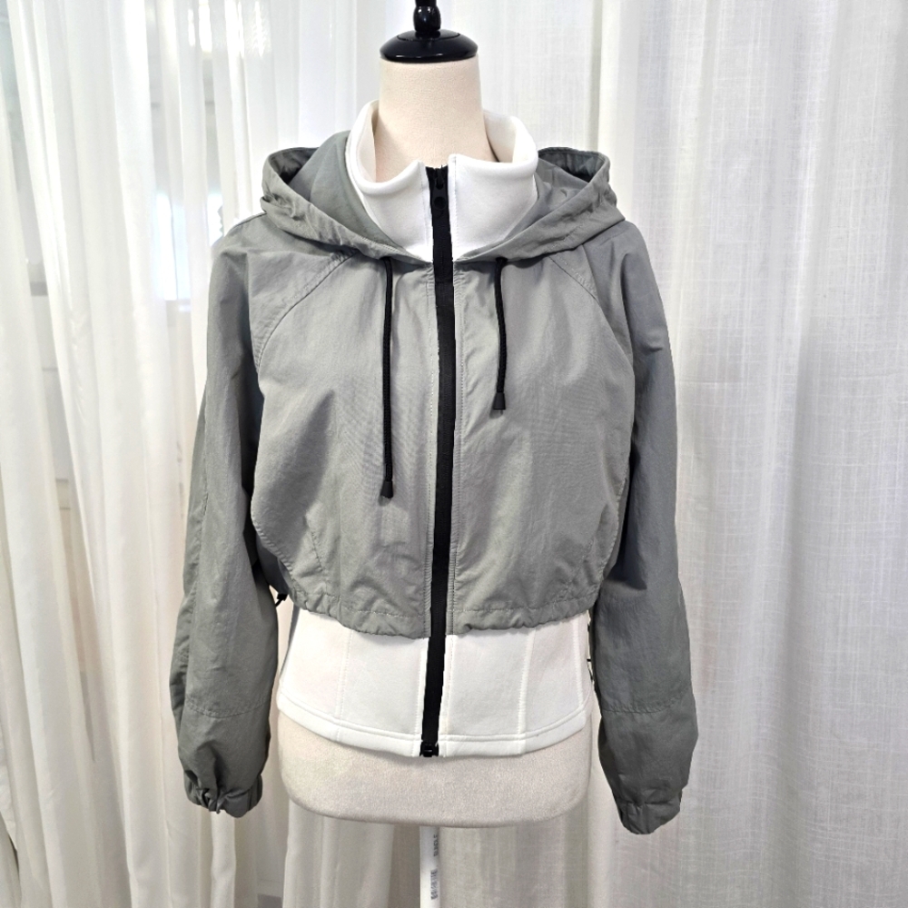 Zara Contrast Neoprene Effect Hooded Jacket Size L Sporty Cropped
